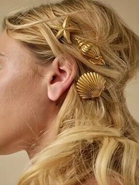 New! Ocean-Themed Shell Hair Clip Set • 3 Piece• NWOT